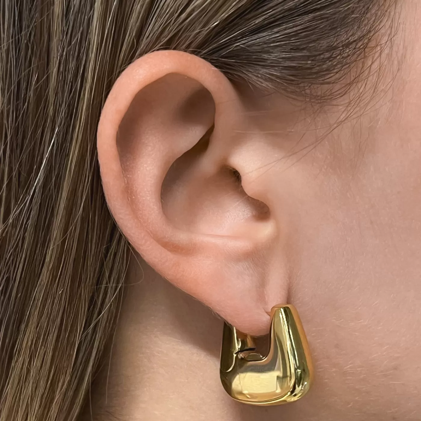 Élevé Rectangular Hoop Earrings, Gold Colour>CLUSE Clearance