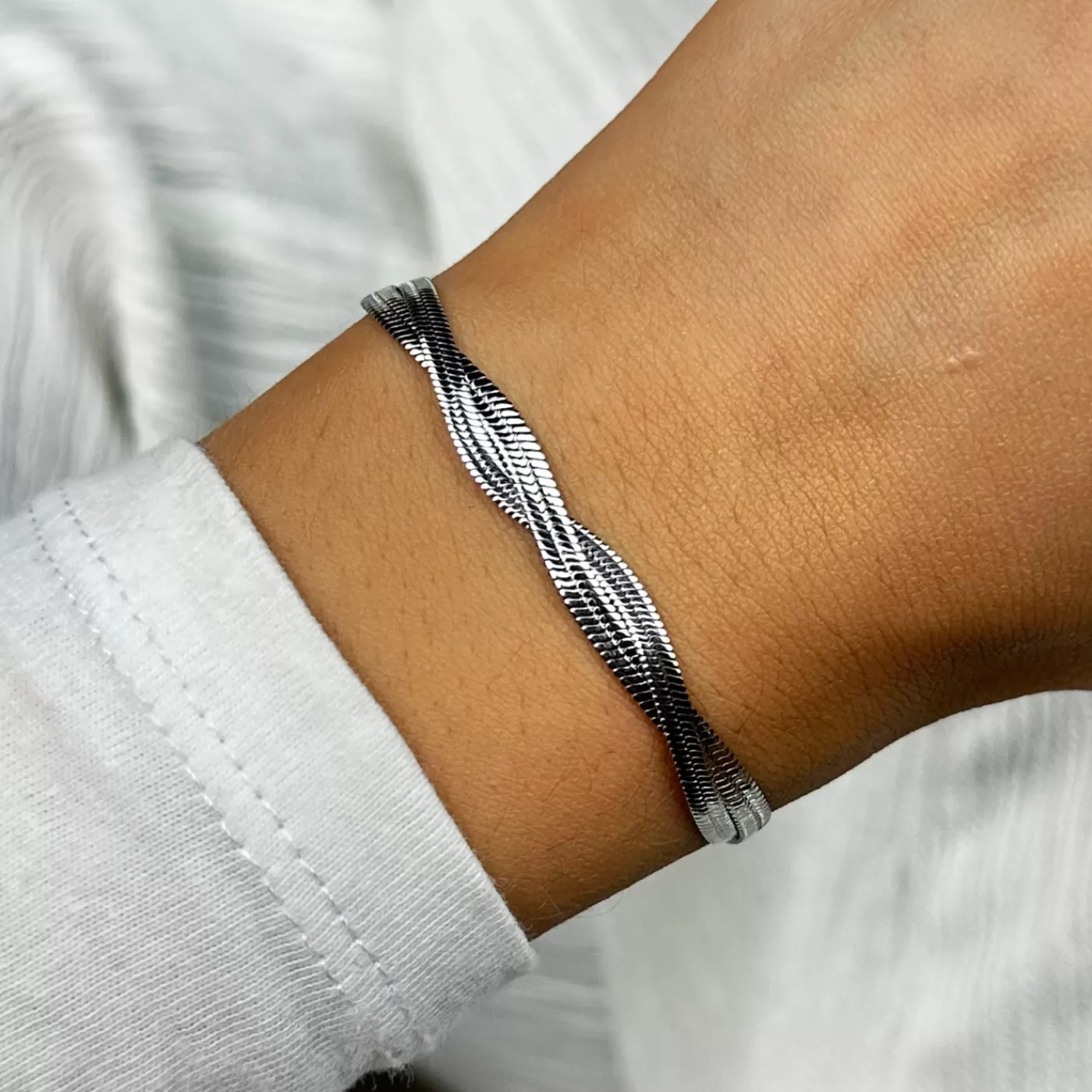 Élevé Twisted Snake Bracelet, Silver Colour>CLUSE Hot